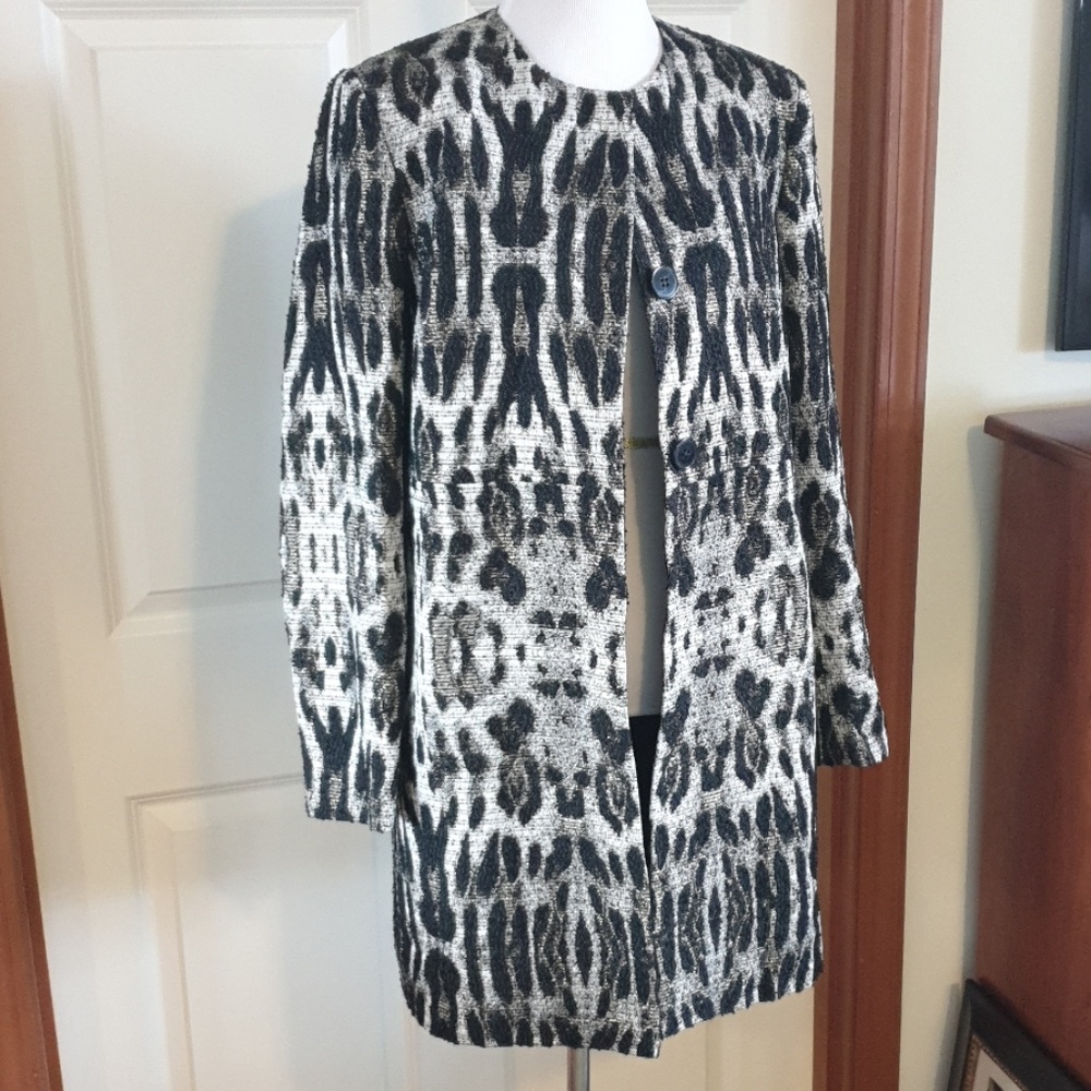 CHARLES GRAY LONDON stylish leopard topper coat
